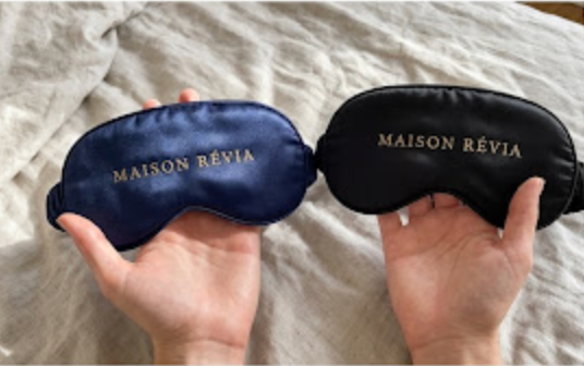 Masque Maison Révia porté par une cliente